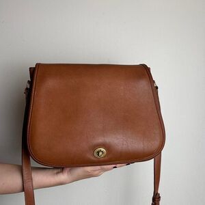 Vintage Coach Ranch 9852 British Glove Tanned Leather Crossbody Bag